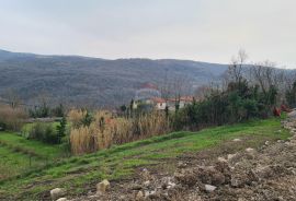 Motovun, okolica: Građevinsko zemljište na brijegu savršenog pogleda, Motovun, أرض