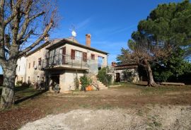 SVETI LOVREČ- kamena kuća, Sveti Lovreč, Haus