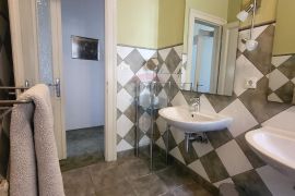 Ičići. Opatija, predivan stan. 1. red do mora, Opatija - Okolica, Apartamento