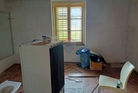 Crikvenica, stan 125 m2 u centru grada, Crikvenica, Appartamento