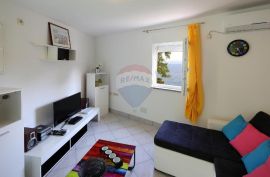 Opatija, dva stana i apartman kao cijelina, Opatija, Διαμέρισμα