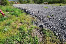 Rijeka, Čavle, Krivujata - građevinski teren, poslovno stambena zona, Čavle, Land