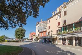 Rovinj, dvosoban stan s velikom terasom i pogledom na more i starogradsku jezgru!, Rovinj, Appartment