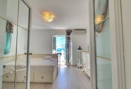 Otok Cres, Martinščica, kuća 150 m2 sa dva apartmana, prekrasan pogled, Cres, Σπίτι