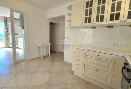 Otok Cres, Martinščica, kuća 150 m2 sa dva apartmana, prekrasan pogled, Cres, Σπίτι