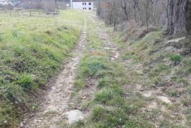 Istra, okolica Motovuna,građevinsko zemljište sa ucrtanim zgradama, Motovun, Γη