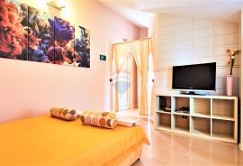 Istra,Umag-Vila s bazenom i dodatnim apartmanom, Umag, House