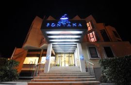 Istra, Buzet, Hotel s 3 zvjezdice, Buzet, Εμπορικά ακίνητα