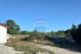 Istra, okolica Svetvinčenta, stambeno-gospodarski projekt, Svetvinčenat, Terreno