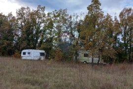 Istra, blizina istočne obale, Krnica, poljoprivredno zemljište u blizini mjesta, Marčana, Land