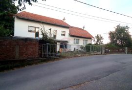 Zagreb, Gornje Vrapče, roh-bau kuća 450 m2 s velikom okućnicom, Črnomerec, House