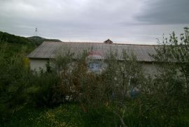 Istra, okolica Motovuna, Kaldir, dvojna kuća s velikim zemljištem, Motovun, House