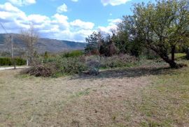 Istra, građevinsko zemljište s pogledom na Motovun, Motovun, أرض