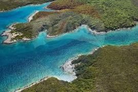 PUNTA KRIŽA - RAVAN GRAĐEVINSKI TEREN PRAVILNOG OBLIKA, Mali Lošinj, Terra