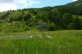 Građevinski teren za gradnju apartmana na Bjelolasici, Ogulin, Terreno