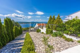 Crikvenica villa na prodaju, Crikvenica, Дом