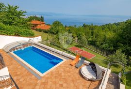 Prekrasna vila s bazenom, Opatija - Okolica, بيت