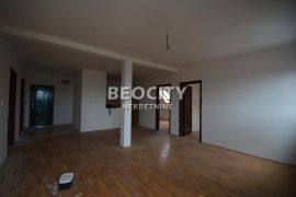 Rakovica, Vidikovac, Sretena Mladenovica Mike , 4.0, 90m2, Rakovica, Kвартира