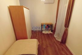 Moderno uređen peterosoban stan (4S+DB) sa velikim balkonom, pogled, Rijeka, Apartamento