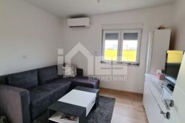 Apartman u samom centru Pule na 6 katu, Pula, شقة