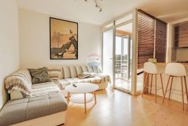 Istra, Rovinj stan 59 m2, 2SS+DB, Rovinj, Appartement