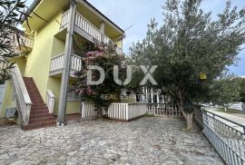 ZADAR, SABUNIKE - Kuća s 3 apartmana, Privlaka, Σπίτι