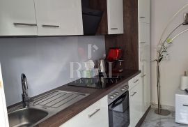 Prodaja manjeg stana na Donjem Zametu  1SKL  30 M2, Rijeka, Apartamento