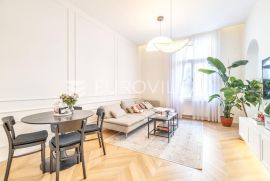 Zagreb, Donji grad prekrasan trosoban stan NKP 68 m2, Zagreb, Appartment