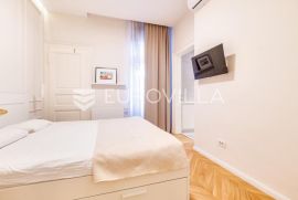 Zagreb, Donji grad prekrasan trosoban stan NKP 68 m2, Zagreb, Appartment