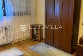 Zagreb, Petrova, četverosoban stan s garažom NKP 130 m2, Zagreb, Wohnung