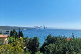 Opatija 1. red do mora dvoetažni stan 114.55 m2, Opatija, Apartamento