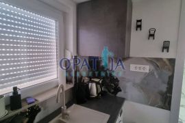 Zadar, stari grad stan 75m² renoviran 200m do mora, Zadar, Stan