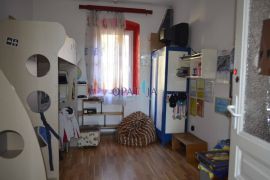 Rijeka, u centru, stan 152 m2 s terasom od 30 m2, Rijeka, Appartement