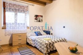 Rijeka, Mlaka stan u prizemlju 82 m2+ vrt 60 m2, Rijeka, Appartement