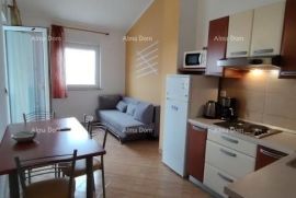 Stan Dvosoban stan s pogledom na more i zajedničkim bazenom!, Vodnjan, Appartement