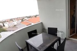 Stan Dvosoban stan s pogledom na more i zajedničkim bazenom!, Vodnjan, Appartement