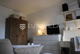 Pula, Centar - Apartmanska kuća u strogom centru, Pula, Ev