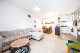 Zagreb, Donje Vrapče, trosoban stan NKP 59 m2, Zagreb, Apartamento