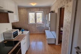 Istra, Pomer dva stana svaki 60m2, Medulin, Appartment