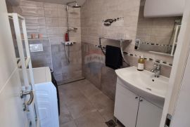 Istra, Pomer dva stana svaki 60m2, Medulin, Appartment