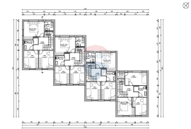 Pula,građevinska parcela 990m2 na strateškoj lokaciji-sa projektom, Pula, Terra