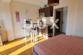 CRIKVENICA - odličan stan, samo 100 m od mora, Crikvenica, Apartamento