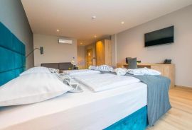 Prekrasan Boutique Hotel sa 4 zvjezdice u blizini mora, Poreč, Poreč, Εμπορικά ακίνητα