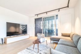 Zagreb, Heinzelova, VMD novogradnja, četverosoban stan + 2 PGM + spremište, Zagreb, Flat