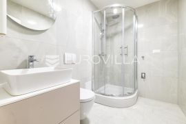 Zagreb, Trešnjevka, potpuno novoadaptirani dvosoban stan, NKP 67 m2 + GPM, Zagreb, Apartamento