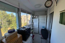 Zadar Melada - komforan stan 87m2 dva balkona, pogled! 275000€, Zadar, Flat