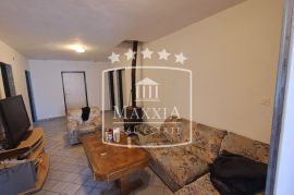 Vir - Restoran + stambeni objekt 361m2! Novo u ponudi! 399000€, Vir, Kuća