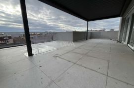 Luksuzni penthouse u Pilarevoj ulici, Slavonski Brod, Kвартира