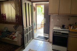 PRODAJA vikend kuća 40 m2, Vukovo selo, okućnica 421 m2, Brdovec, Casa