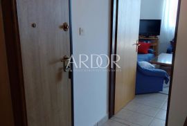 Dramalj, stan od 49m2 sa predivnim pogledom na more, Crikvenica, Appartement